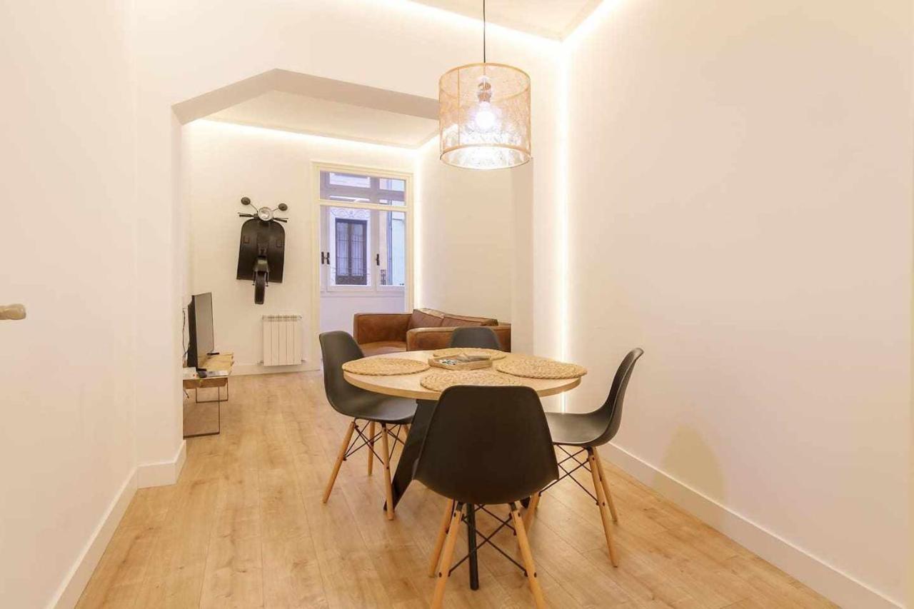 Apartamento Estiloso zona vieja by The Urban Hosts Bilbao Exterior foto